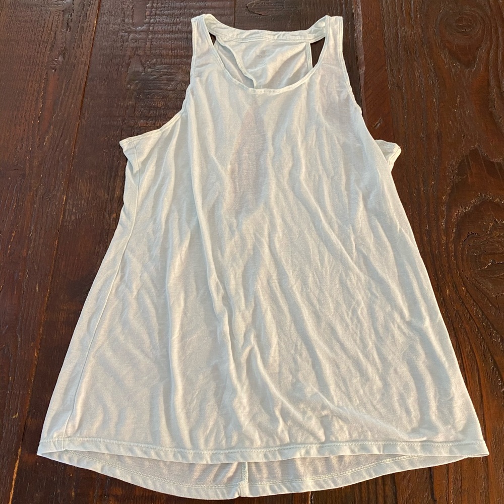 Apana workout shirt